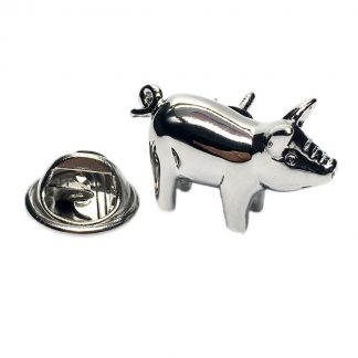 Pig Farm Lapel Pin Badge (AJTP67)