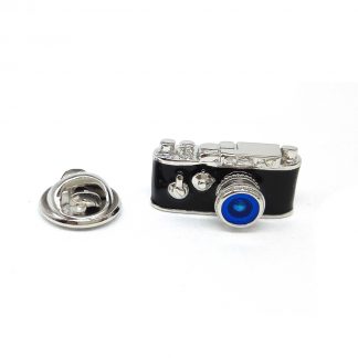 Retro Camera Blue Lens, Photographers Lapel Pin Badge